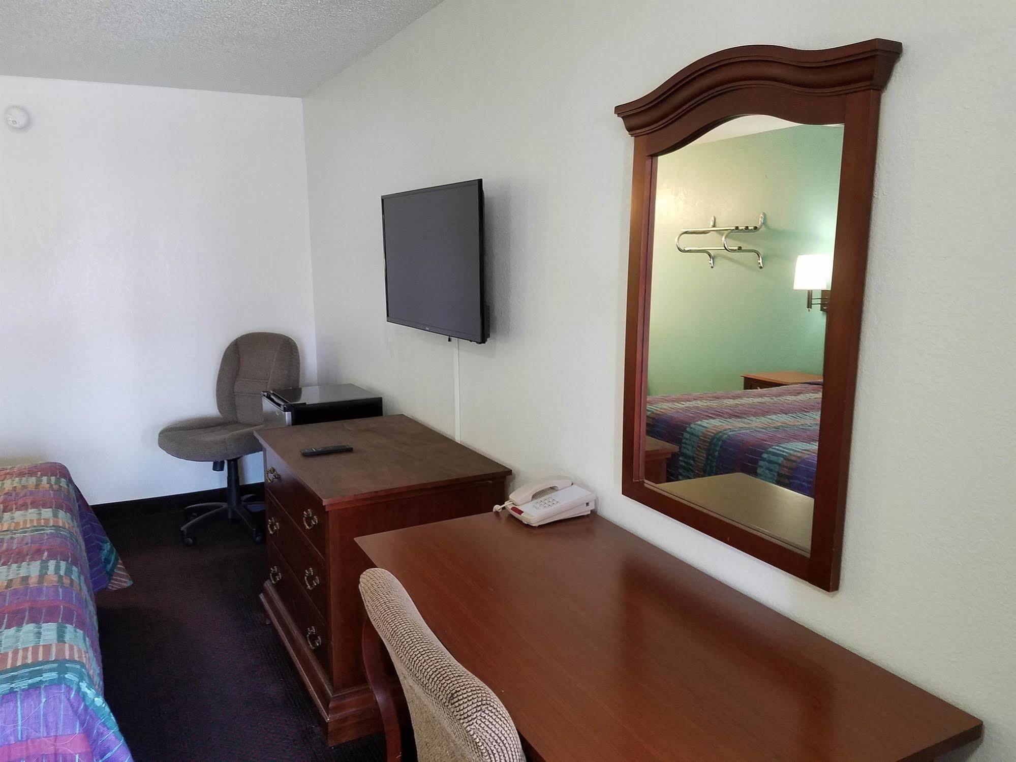 Indy Southwestern Inn-South Indianapolis Buitenkant foto